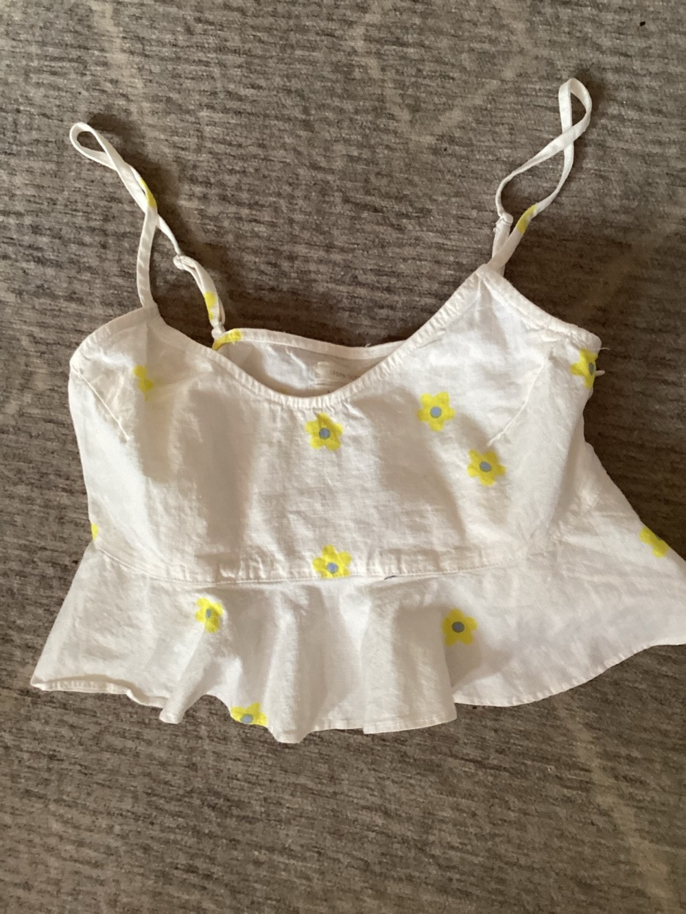 Urban Outfitters White Floral-Accent Cropped Top